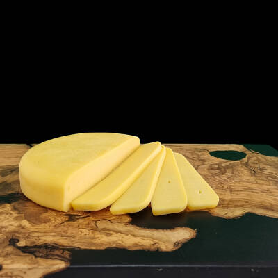 Göbek Kaşar (1Kg) - 1